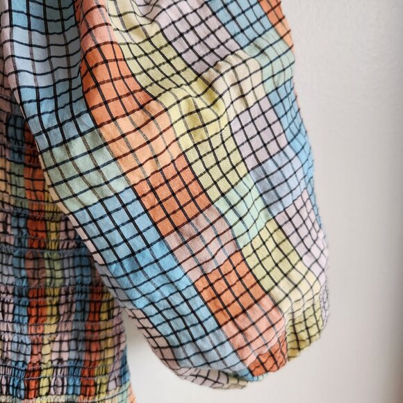GANNI Shirred Puff Sleeve Seersucker Top in Pastel Check - US 4 (S) - Picture 3 of 16
